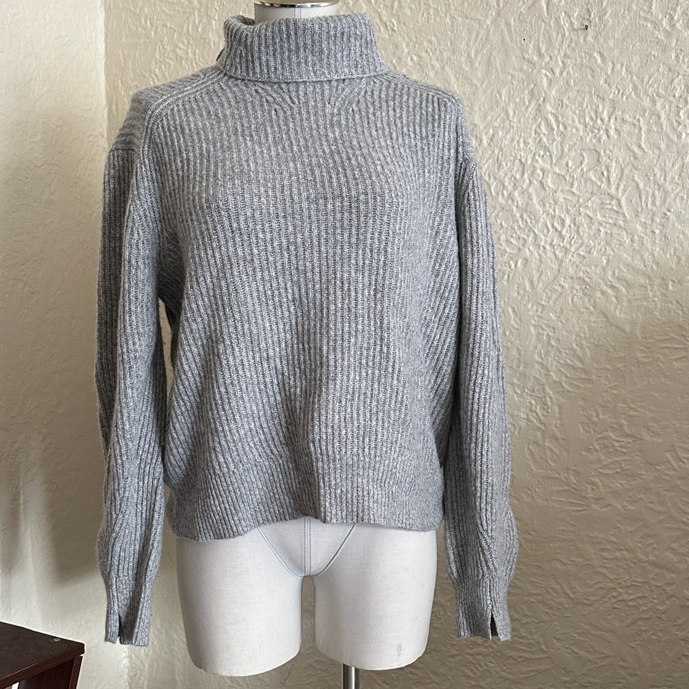 Rag and Bone Light Gray Turtleneck 100% Cashmere Sweater Medium